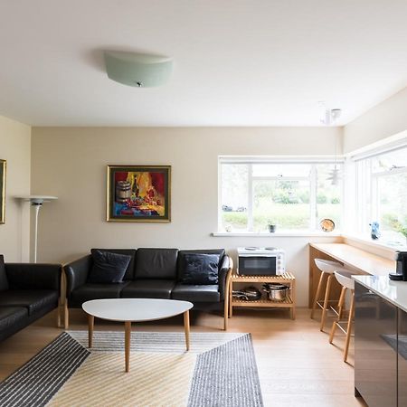 Guesthouse Akureyri - Apartments Near Down Town Exterior photo