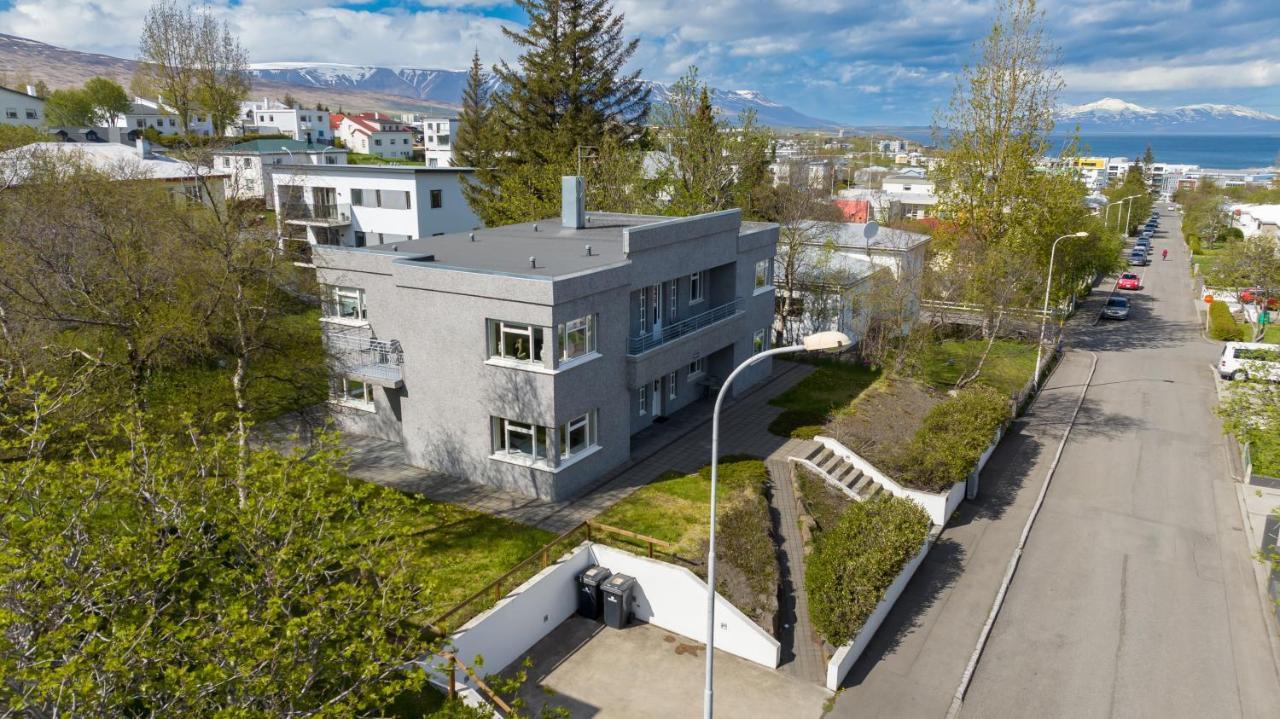 Guesthouse Akureyri - Apartments Near Down Town Exterior photo
